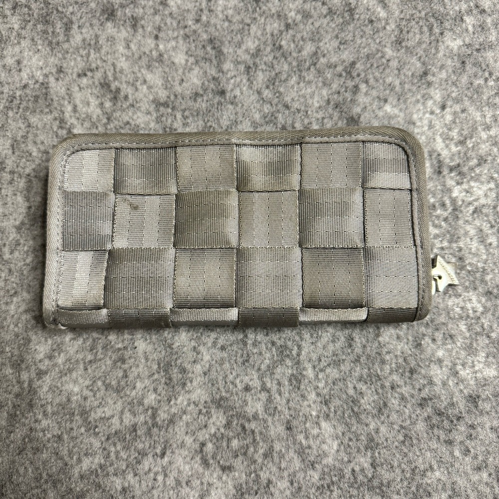 Harvey's Seatbelt Wallet Gray Zip Around 8" Beige Clutch